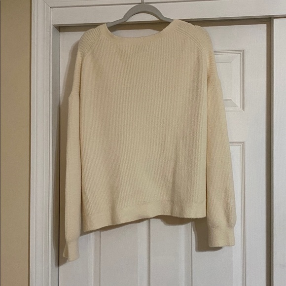 American Eagle Outfitters extra slouchy cardigan - Picture 5 of 5